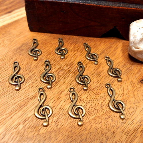 Notenschlüssel charms - notenschlüssel,